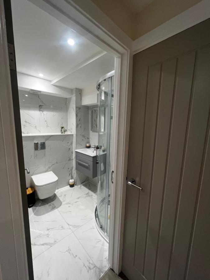 Flat In London Appartement Buitenkant foto